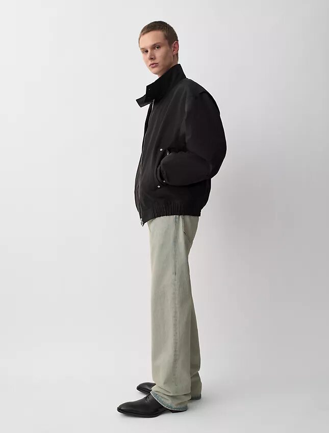 02 Avslappnade raka jeans 02 Avslappnade raka jeans