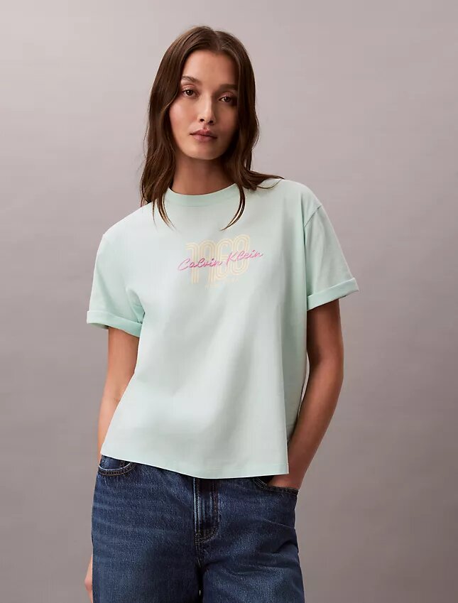1968 T-shirt med logotyp 1968 T-shirt med logotyp