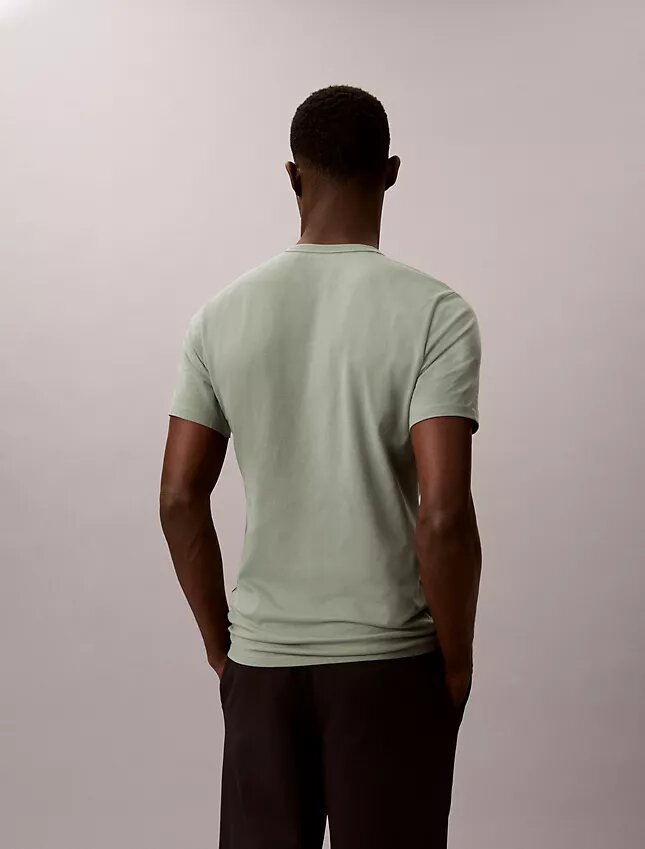 3-pack T-shirts i Cotton Stretch-bomull med V-ringning och slim fit 3-pack T-shirts i Cotton Stretch-bomull med V-ringning och slim fit