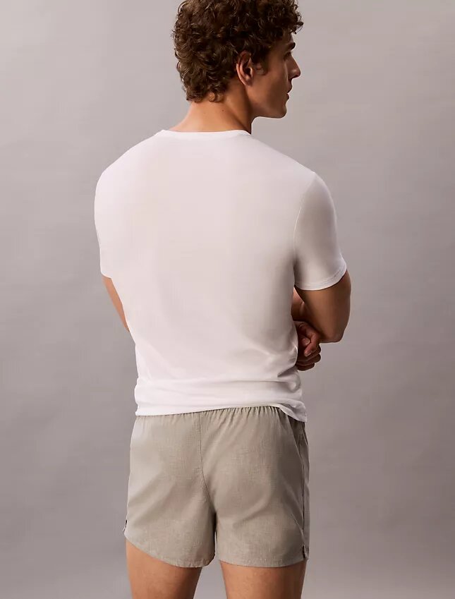 3-pack T-shirts i Cotton Stretch-bomull med V-ringning och slim fit 3-pack T-shirts i Cotton Stretch-bomull med V-ringning och slim fit
