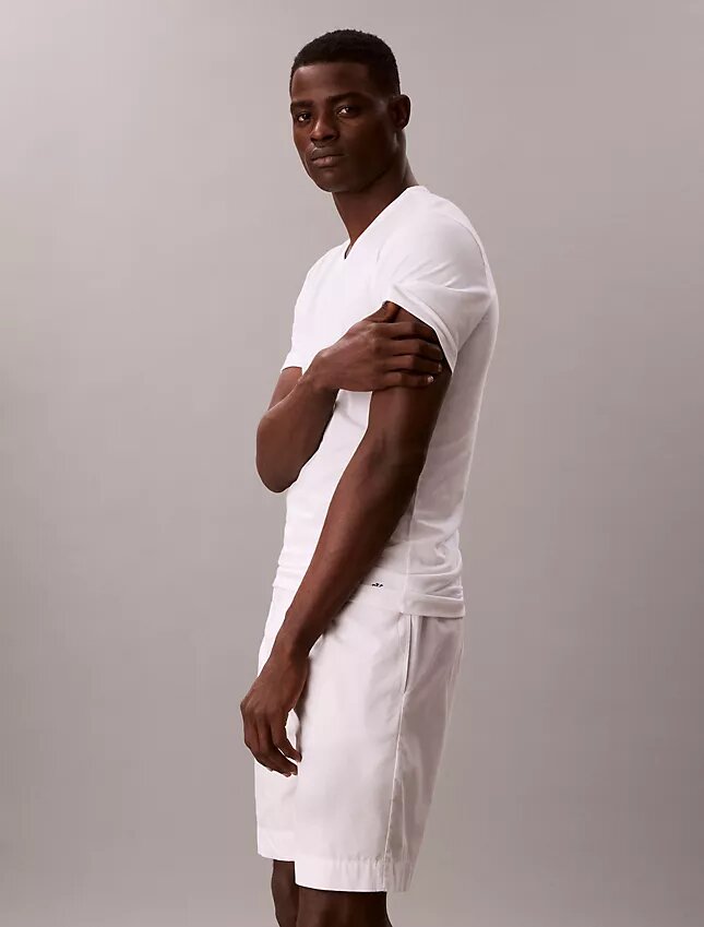 3-pack T-shirts i Cotton Stretch-bomull med V-ringning och slim fit 3-pack T-shirts i Cotton Stretch-bomull med V-ringning och slim fit