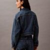 90-talsinspirerad denim-Trucker Jacket 90-talsinspirerad denim-Trucker Jacket