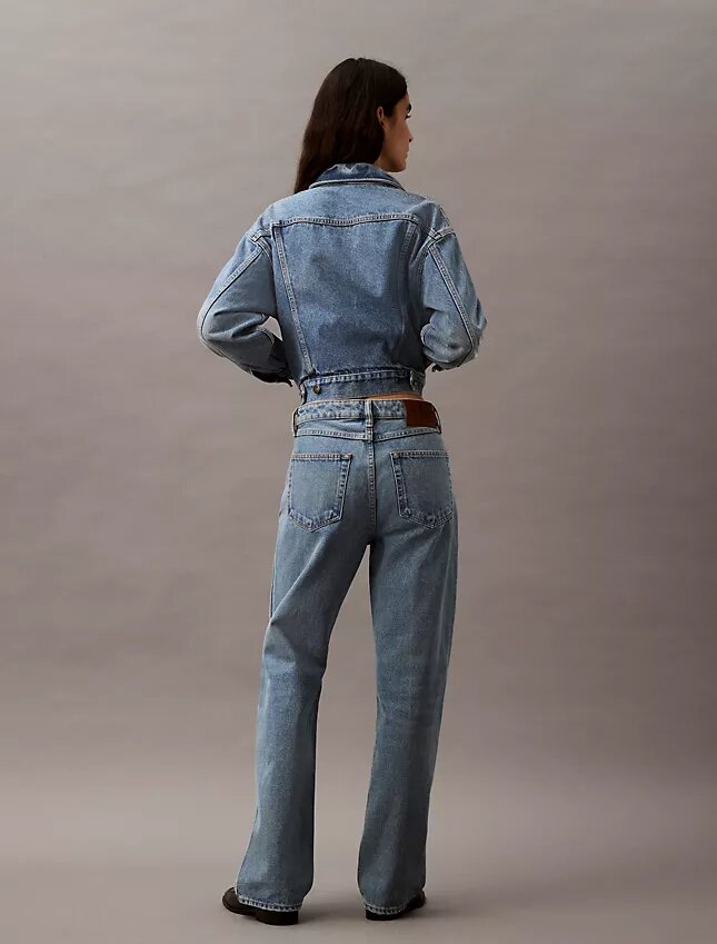 90-talsinspirerad denim-Trucker Jacket 90-talsinspirerad denim-Trucker Jacket