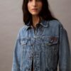 90-talsinspirerad denim-Trucker Jacket 90-talsinspirerad denim-Trucker Jacket