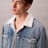90-talsinspirerad Sherpa-Trucker Jacket 90-talsinspirerad Sherpa-Trucker Jacket