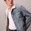 90-talsinspirerad Sherpa-Trucker Jacket 90-talsinspirerad Sherpa-Trucker Jacket