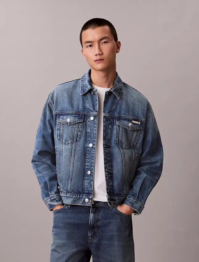 90-talsinspirerad Trucker Jacket 90-talsinspirerad Trucker Jacket