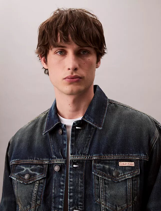 90-talsinspirerad Trucker Jacket 90-talsinspirerad Trucker Jacket