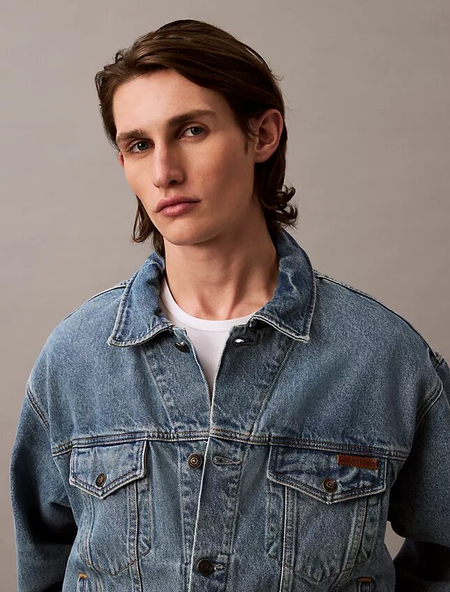90-talsinspirerad Trucker Jacket 90-talsinspirerad Trucker Jacket