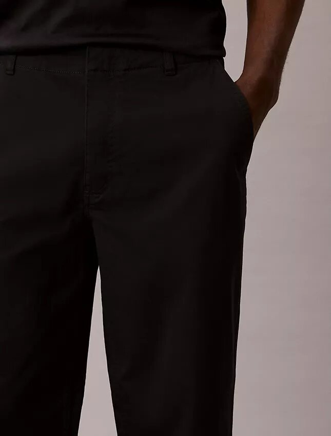 90-talsinspirerade, avslappnade croppade chinos 90-talsinspirerade, avslappnade croppade chinos
