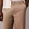 90-talsinspirerade, avslappnade croppade chinos 90-talsinspirerade, avslappnade croppade chinos