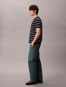 90-talsinspirerade baggy byxor