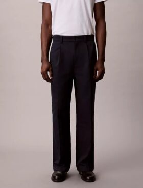 90s Straight-inspirerade raka chinos byxor med pressveck