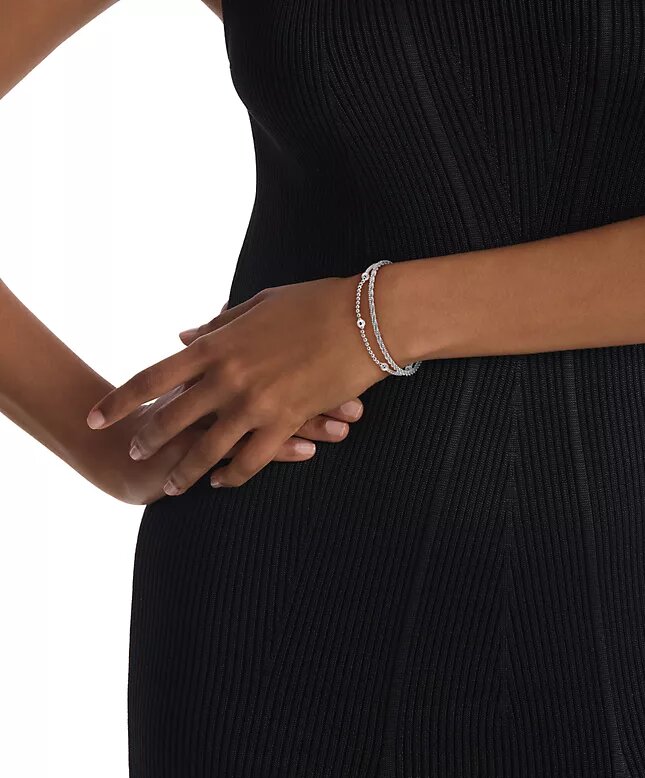Armbandsset i flera lager Armbandsset i flera lager