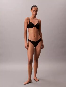 Attraction-Thong