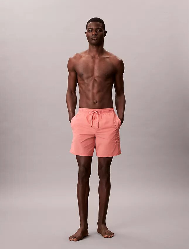 Badshorts med logotyp Badshorts med logotyp