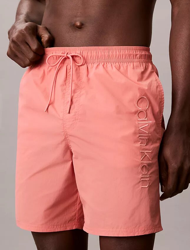 Badshorts med logotyp Badshorts med logotyp