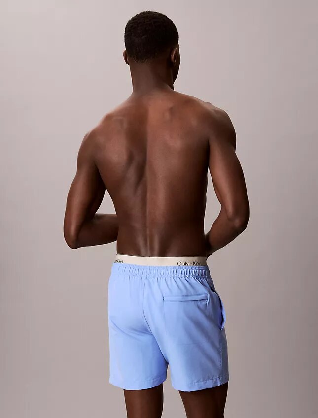 Badshorts med logotyp i midjan Badshorts med logotyp i midjan