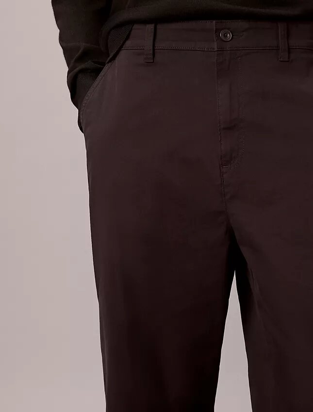 Baggy-byxor i Cotton Stretch bomullstwill Baggy-byxor i Cotton Stretch bomullstwill