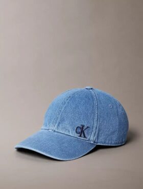 Baseballkeps i tvättad Denim med broderad logotyp