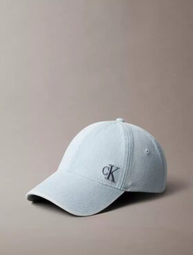Baseballkeps i tvättad Denim med broderad logotyp