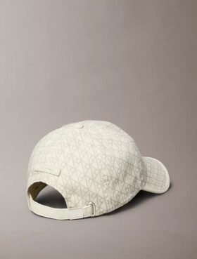 Baseballkeps med emblem över hela ytan