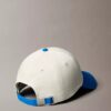 Baseballkeps med kontrastbroderat logo Baseballkeps med kontrastbroderat logo