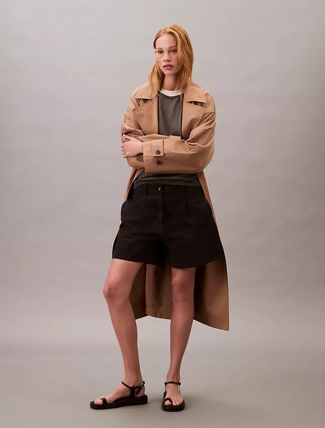 Bermudashorts i Cotton Stretch bomullstwill med veck Bermudashorts i Cotton Stretch bomullstwill med veck