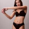 Bikini med hög midja i stretchig Microfiber med grafiskt Monogram Bikini med hög midja i stretchig Microfiber med grafiskt Monogram