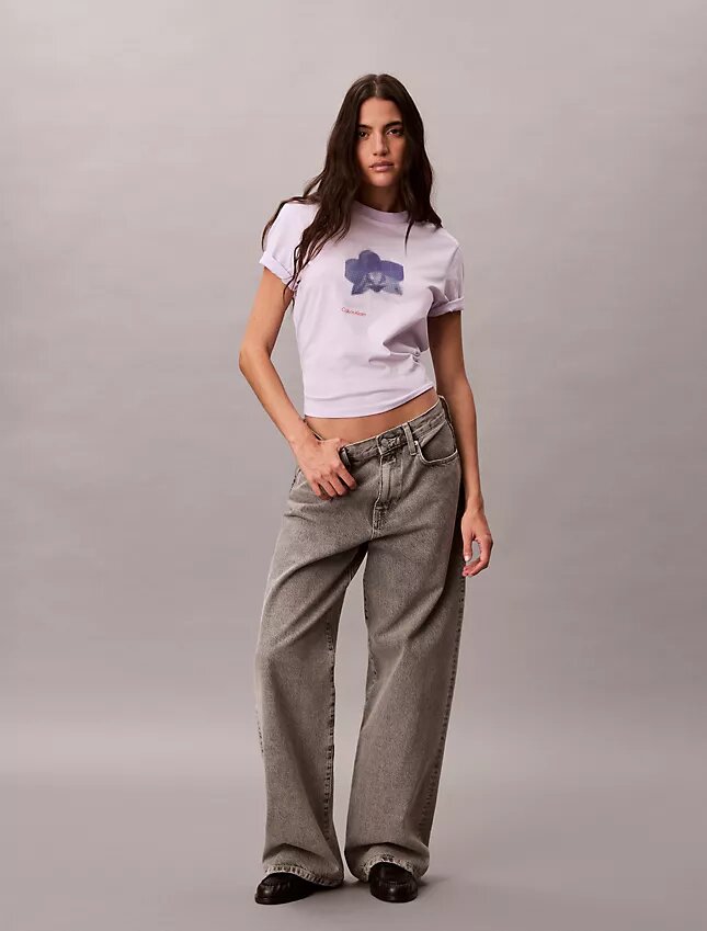 Blur Floral Graphic Classic T-shirt Blur Floral Graphic Classic T-shirt