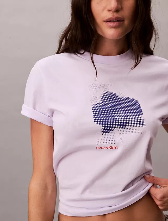 Blur Floral Graphic Classic T-shirt Blur Floral Graphic Classic T-shirt