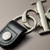 Bold Monogram nyckelring Bold Monogram nyckelring