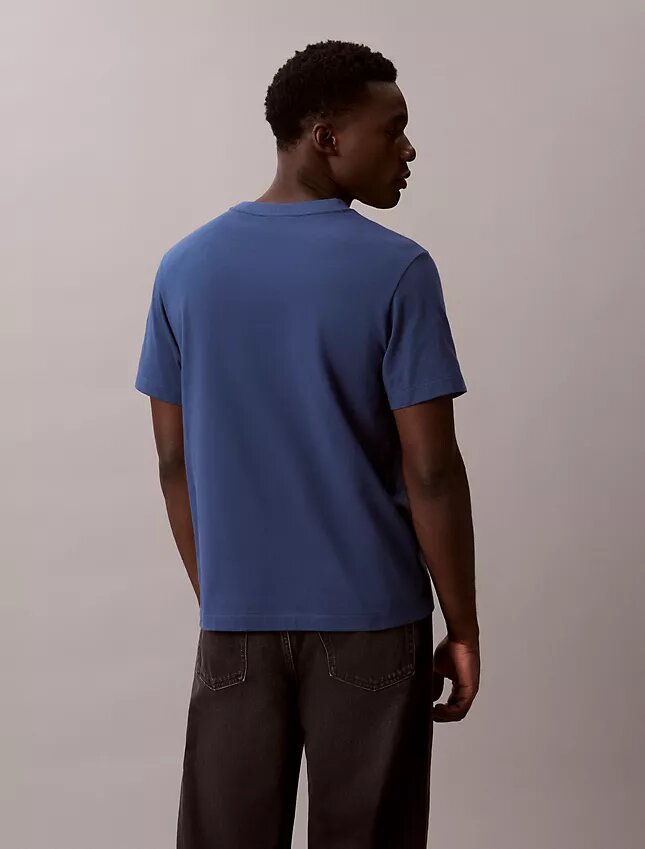 Bomullsjersey-T-shirt med ficka Bomullsjersey-T-shirt med ficka