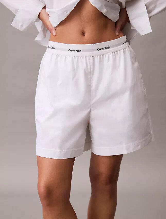 Bomullsshorts med logotyp i midjan Bomullsshorts med logotyp i midjan