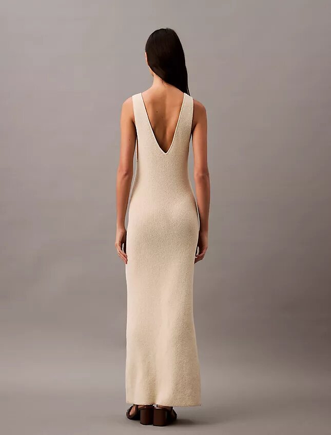Bouclé-ribbad ärmlös midiklänning Bouclé-ribbad ärmlös midiklänning