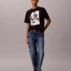 Boxig T-shirt med blekt logotyptryck Boxig T-shirt med blekt logotyptryck