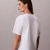 Boxig T-shirt med blekt logotyptryck Boxig T-shirt med blekt logotyptryck