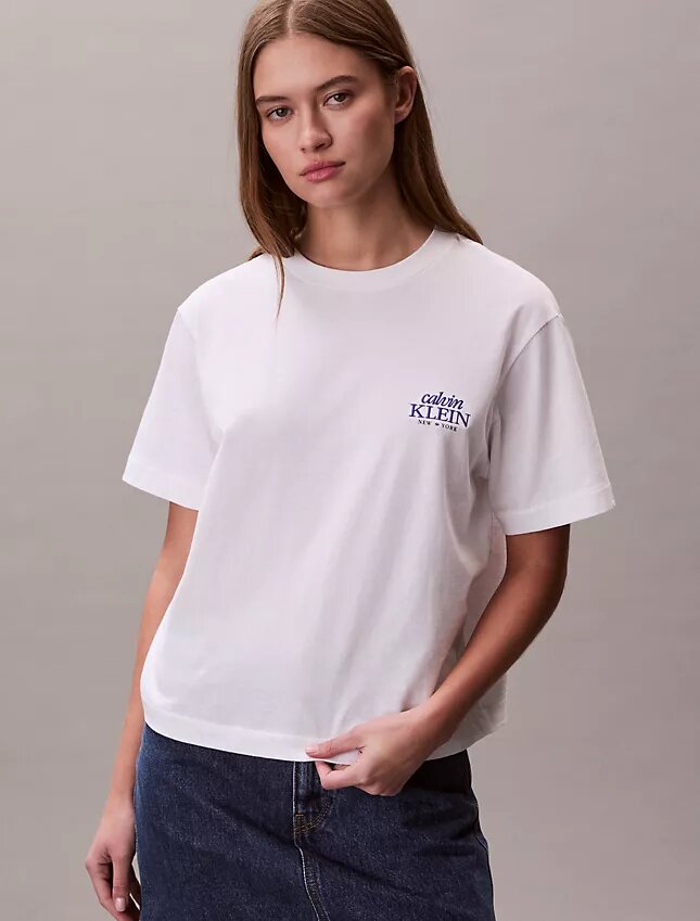 Boxig T-shirt med broderad logotyp Boxig T-shirt med broderad logotyp
