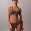 Bralette i sömlös mikrofiber med lätt foder Bralette i sömlös mikrofiber med lätt foder