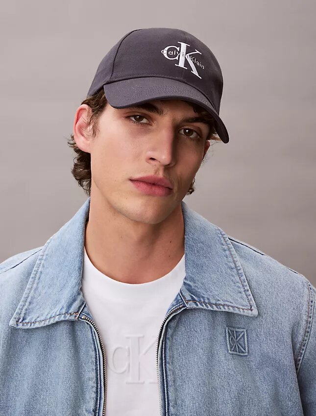 Broderad Monologo-baseballkeps Broderad Monologo-baseballkeps
