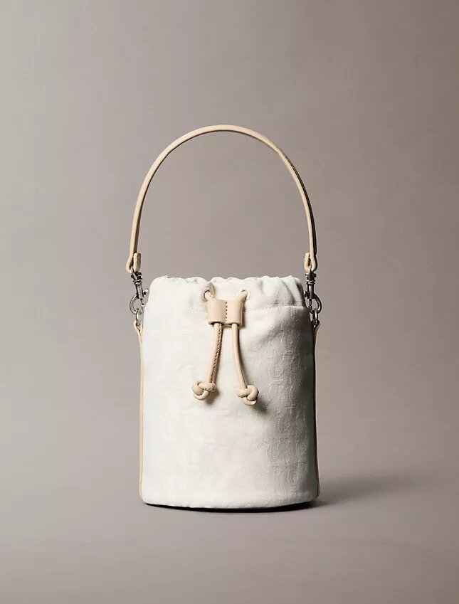 Bucketväska med Monogram-mönster över hela ytan Bucketväska med Monogram-mönster över hela ytan