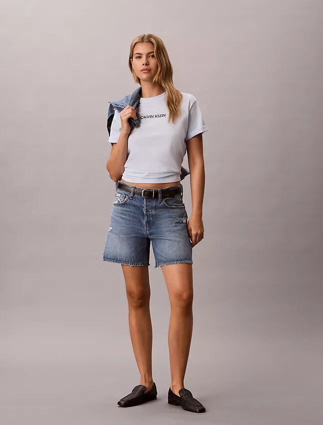 Calvin Klein-logotyp, boxig T-shirt Calvin Klein-logotyp, boxig T-shirt