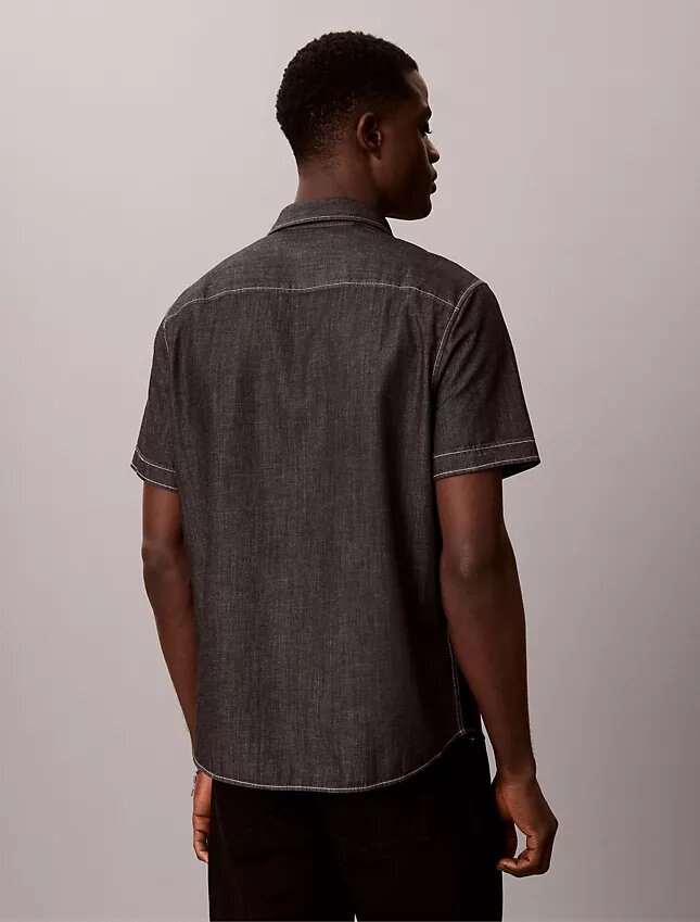 Chambray klassisk skjorta med knappar Chambray klassisk skjorta med knappar