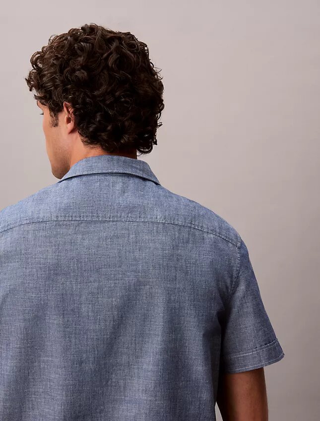 Chambray klassisk skjorta med knappar Chambray klassisk skjorta med knappar