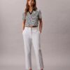 Chinobyxor i Cotton Stretch med rak passform
