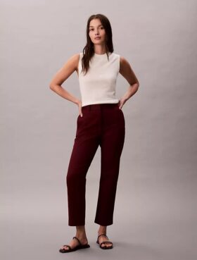 Chinobyxor i Cotton Stretch med rak passform