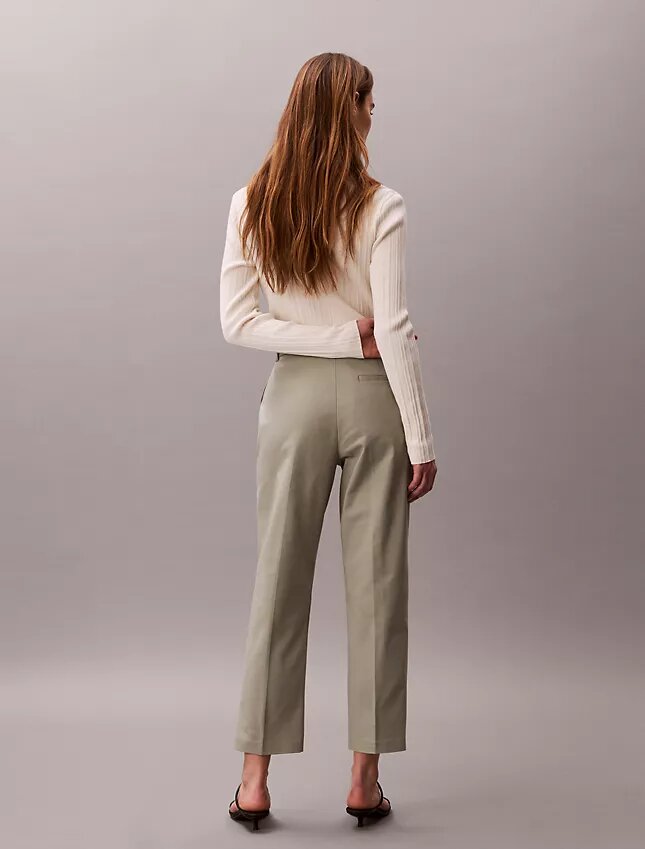 Chinobyxor i Cotton Stretch med rak passform Chinobyxor i Cotton Stretch med rak passform