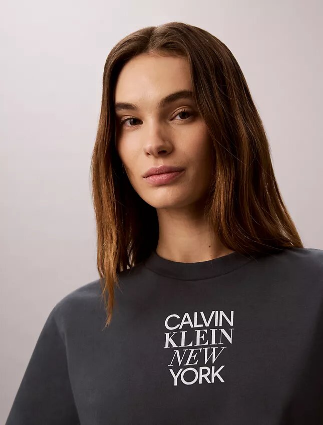 CK Be T-shirt med fotomotiv och boxig passform CK Be T-shirt med fotomotiv och boxig passform