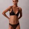 CK Black blommig spets, lätt fodrad plunge-bh CK Black blommig spets, lätt fodrad plunge-bh