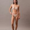CK Black blommig spets, Unlined balconette-bh CK Black blommig spets, Unlined balconette-bh
